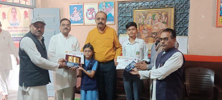 अखिल भारती विज्ञान मेला उदयपुर में  रहली की रिया जैन ने तृतीय स्थान प्राप्त किया