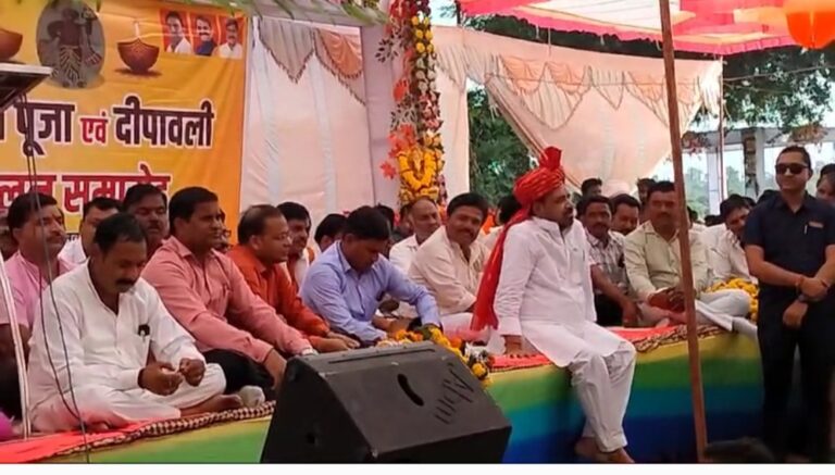 virangna durgavati taiger resurve: govardhan poja दीवाली मिलन कार्यक्रम में पहुंचे पूर्व  मंत्री गोपाल भार्गव,विस्थापित हो रहे लोगों को दी विदाई