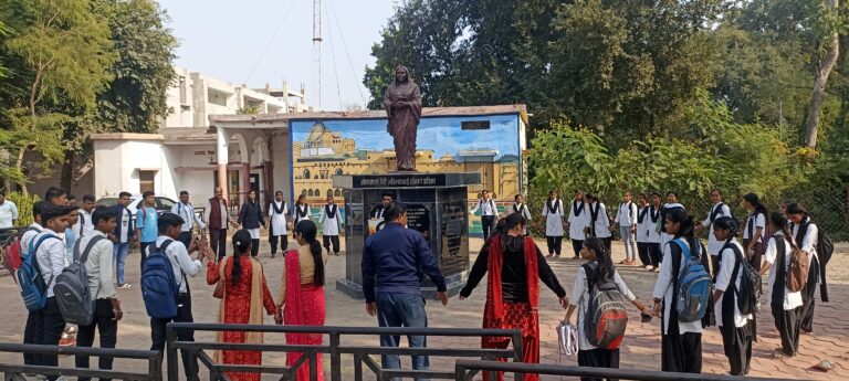 MP:आखिर नगर के गणमान्य नागरिकों से क्यों परहेज कर रहा रहली महाविद्यालय। शासन के निर्देश के बाद भी संविधान दिवस पर भी नहीं बुलाया।