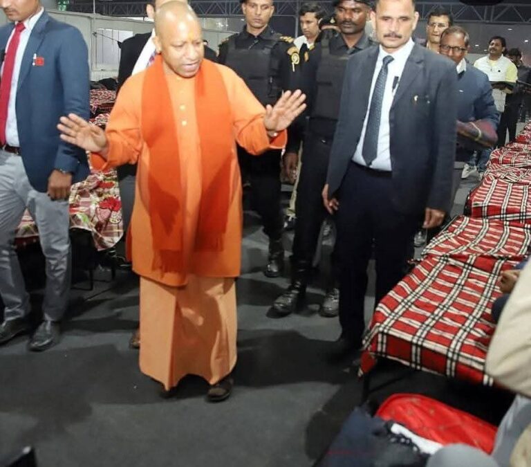 #Kumbh 2025: सिर्फ 100 रुपए के चार्ज पर #प्रयागराज मेला में यहां रात्रि विश्राम कर सकते हैं।