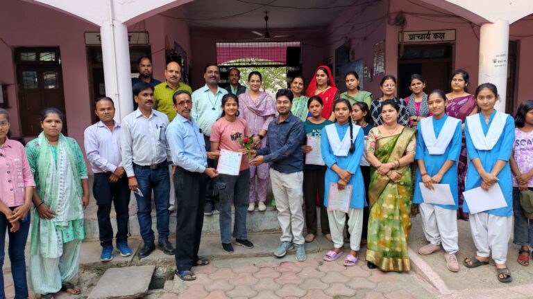 शासकीय कन्या स्कूल में कक्षा 9वी एवं 11वीं का वार्षिक परीक्षा परिणाम सत्र 2024 25 घोषित।
