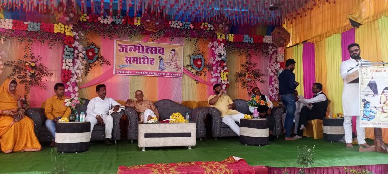 बुढ़ापा सुखमय चाहिए तो अपने बच्चों को सनातन धर्म की  शिक्षा भी दिलाए–अभिषेक भार्गव