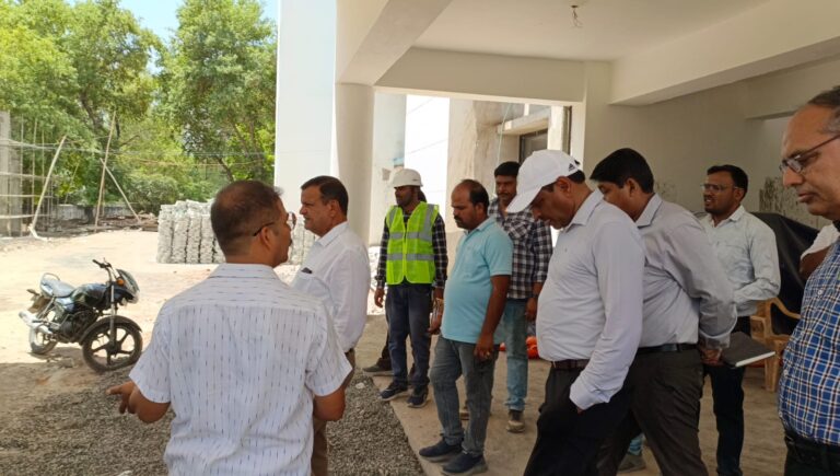 सीएम राइज भवन बनाम भ्रष्टाचार भवन,विद्यार्थियों की जान पर बन आए,हुआ ऐसा निर्माण