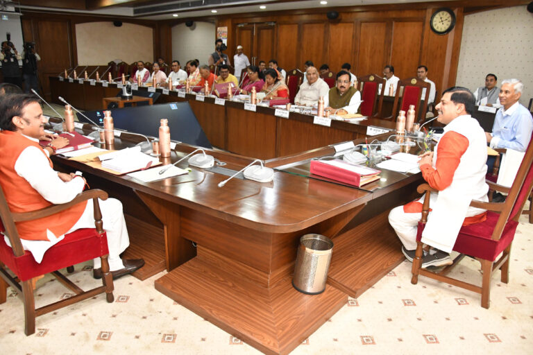 MP:श्रीमहाकालेश्वर उज्जैन-इंदौर-पीथमपुर मेट्रो कॉरिडोर के लिये डी.पी.आर. बनाने परामर्श शुल्क की स्वीकृति