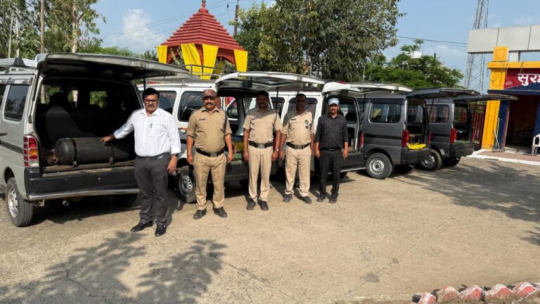 सागर: स्कूलों में संचालित   एलपीजी गैस किट से चल रही वेन पर आरटीओ ने की कार्यवाही