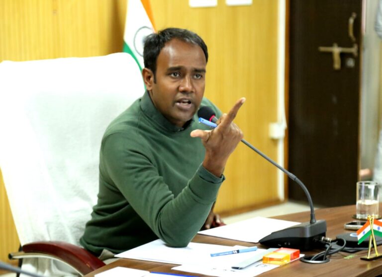 Sagar:कलेक्टर की बड़ी कार्यवाही,दो शिक्षको को किया निलंबित